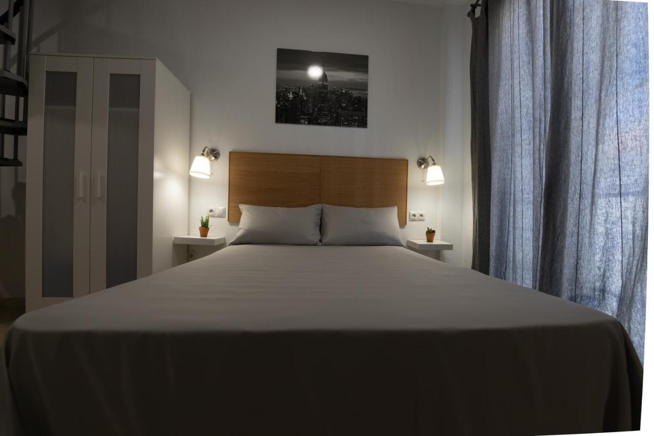 Apartament Private Rooftop & Elegant Studio - Center By Rems Malaga Zewnętrze zdjęcie
