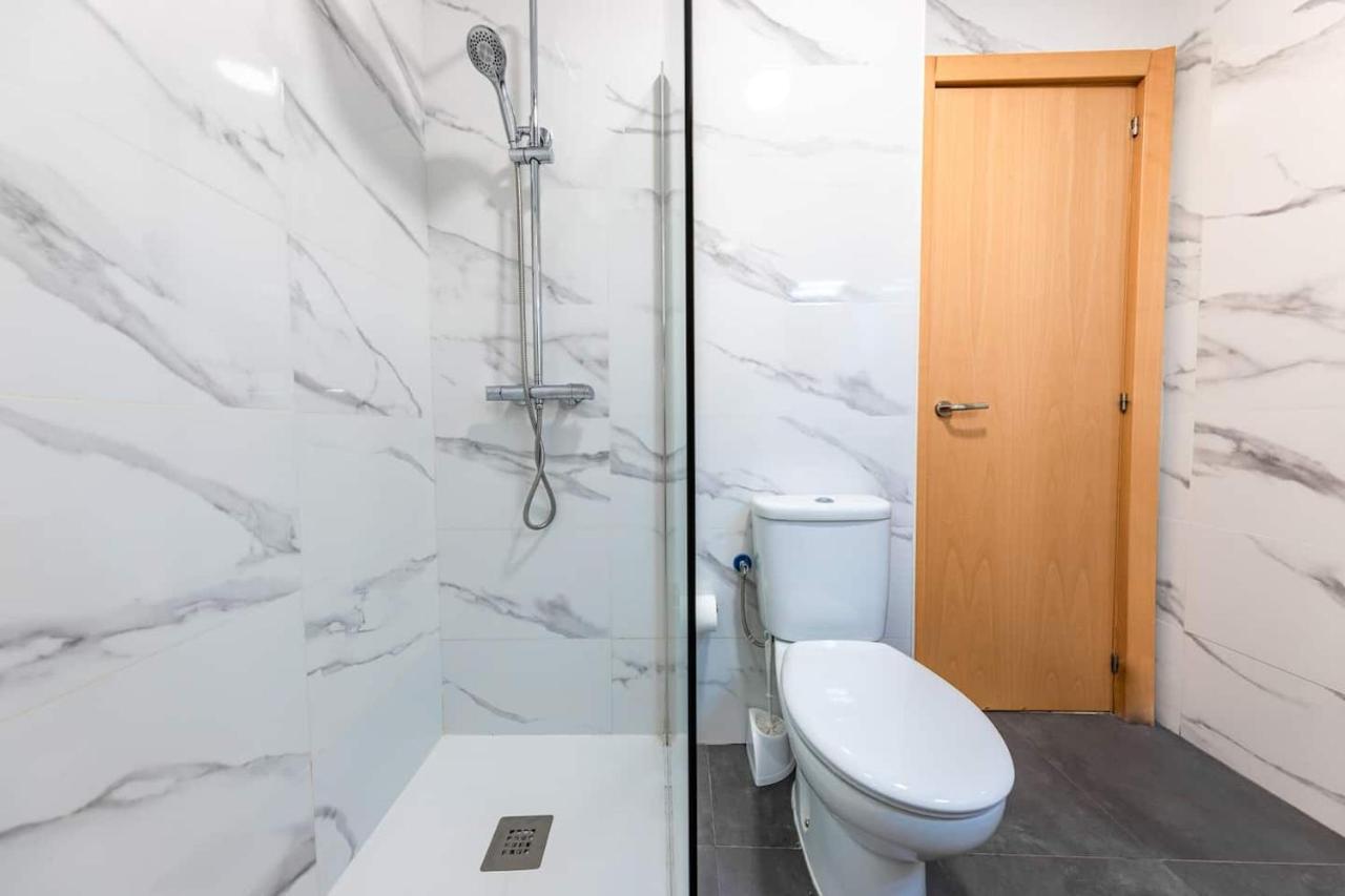 Apartament Private Rooftop & Elegant Studio - Center By Rems Malaga Zewnętrze zdjęcie