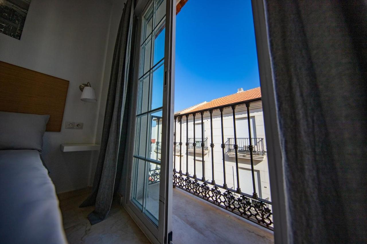 Apartament Private Rooftop & Elegant Studio - Center By Rems Malaga Zewnętrze zdjęcie
