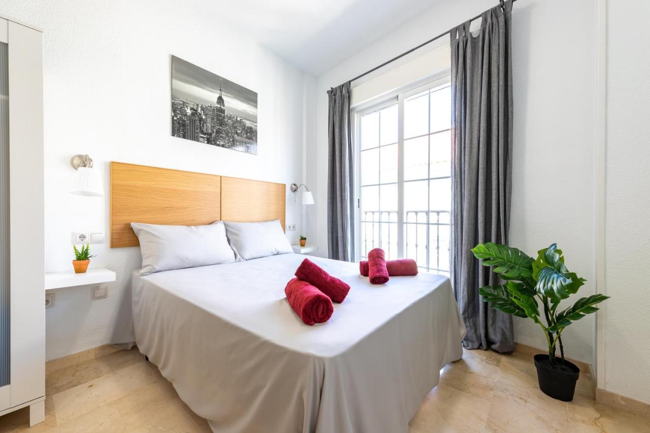Apartament Private Rooftop & Elegant Studio - Center By Rems Malaga Zewnętrze zdjęcie